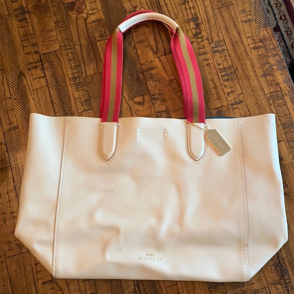 Coach Handbags - Large cream colored Coach tote